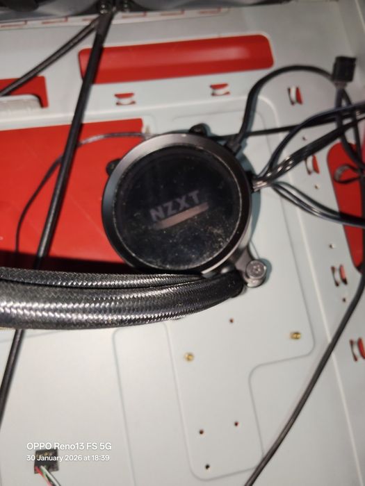 Cooler Master HAF 932  + kraken 240 Black