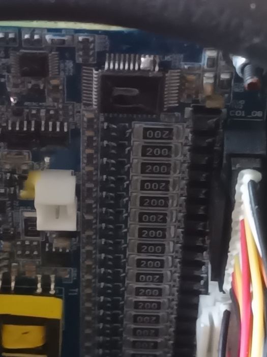Vând baterie pentru panouri fotovoltaice