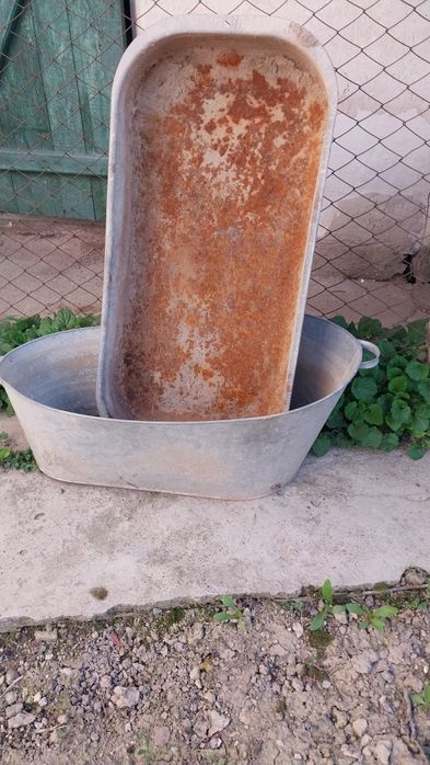 Корыто две  за 4000 тенге