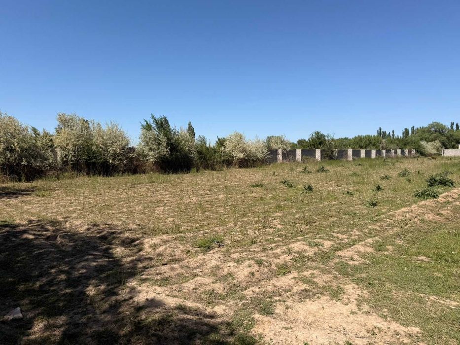 Земельный участок