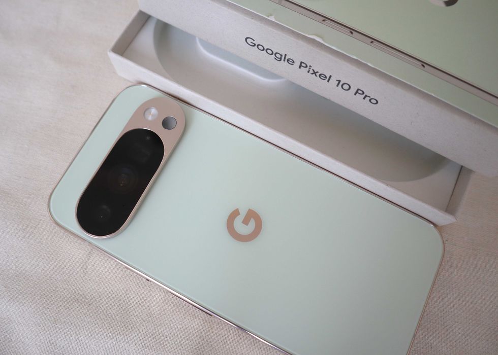 Google Pixel 10 Pro 16GB/256GB. Идеальное состояние. USA