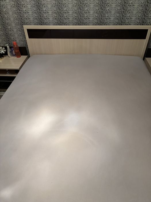 Кровать 160 * 200