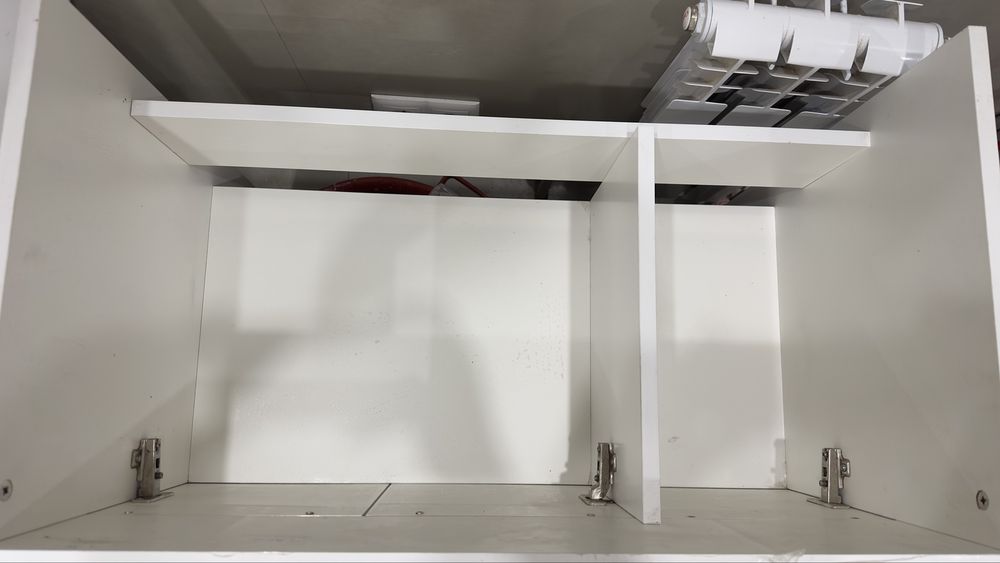 ПРОДАМ ТУМБУ в подарок ванный смеситель.