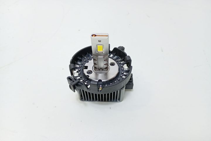 Bec led (inlocuire xenon) D1S    seria