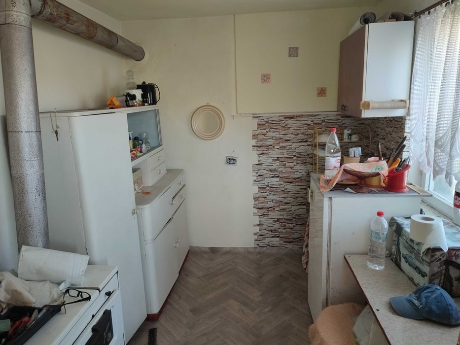 Продава се Къща в Търговище, Вилна зона - 40 кв.м за 957 €/кв.м - Снимка #1
