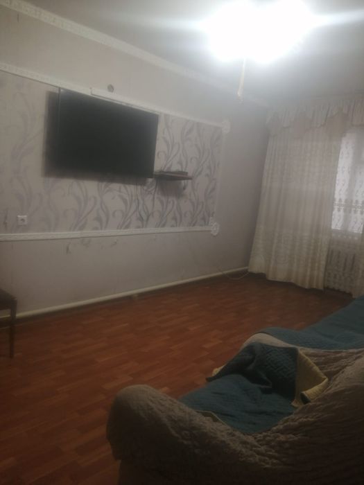 Продается полдома!