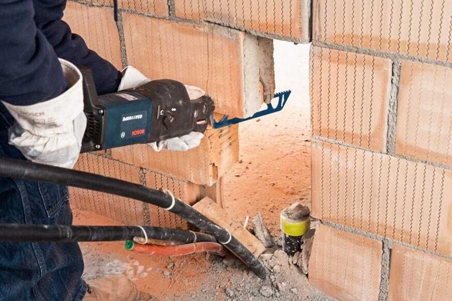 Нож за рязане на тухли Bosch ,за саблен трион 300/455 mm Hollow Brick' S 2243