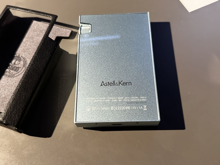 Astell&Kern AK70 – Hi-Res аудио плеър