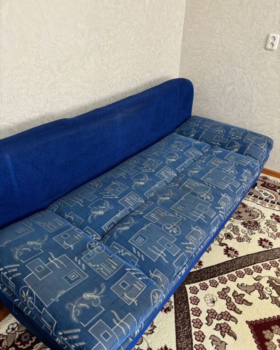 Продам тахту в хорошем состоянии