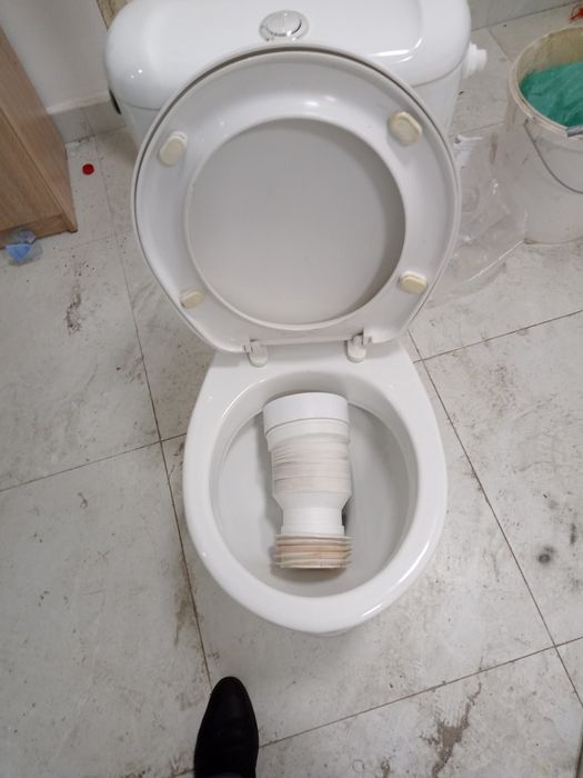 Продам унитаз в отличном состоянии