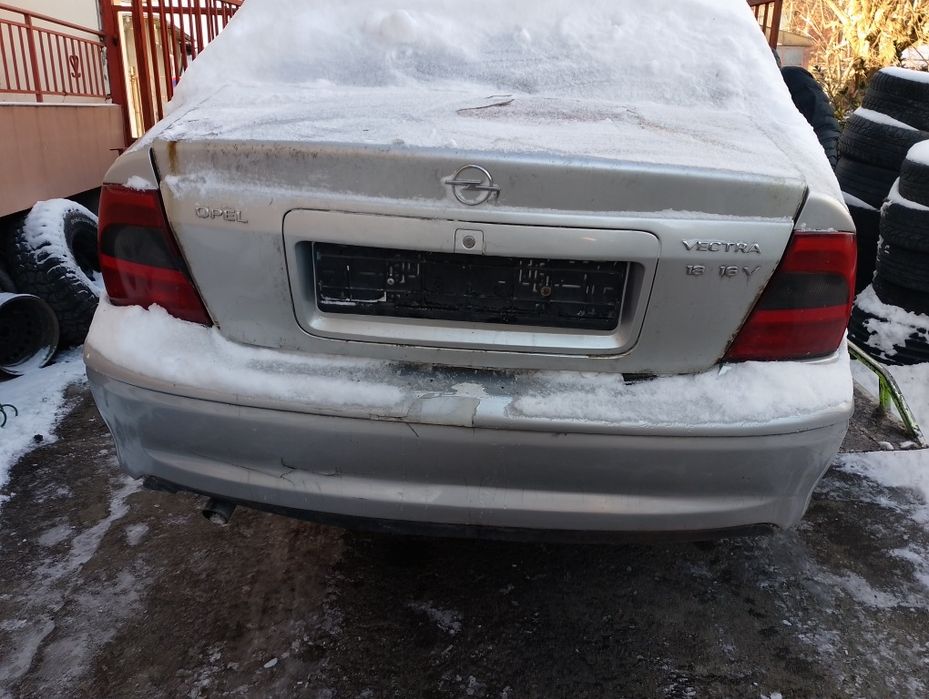 Коли за части Форд фокус 1 6 бензин и Опел Вектра 1,8 бензин