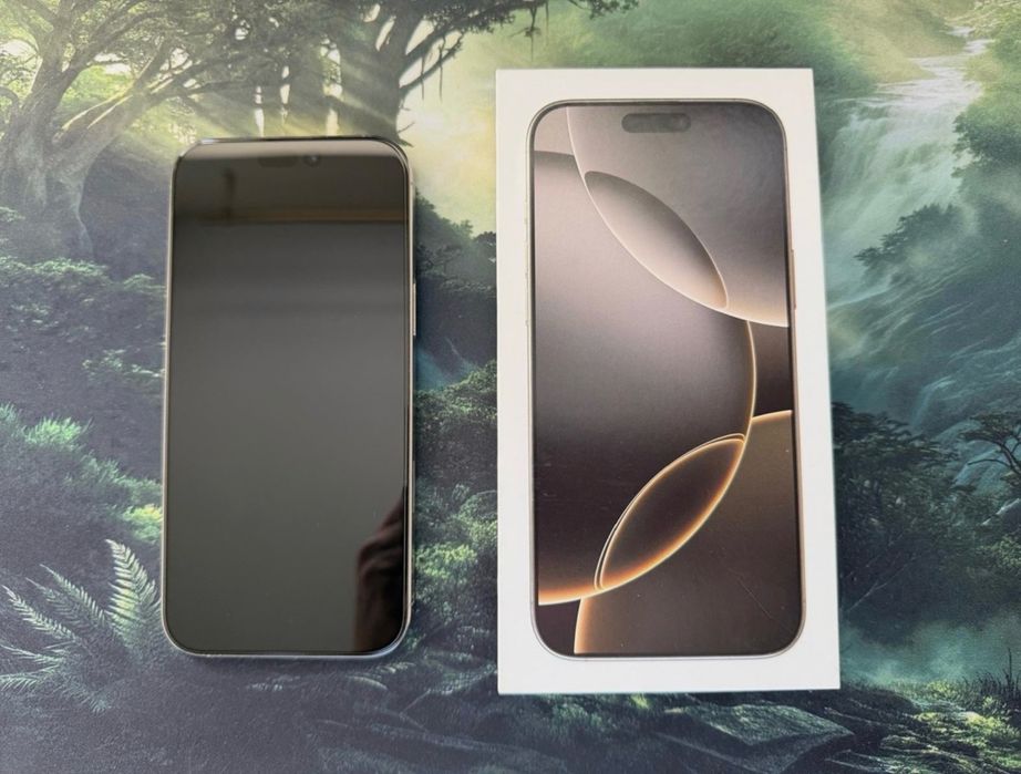 IPhone 16 pro max 256 GB Gray Titanium КАТО НОВ!