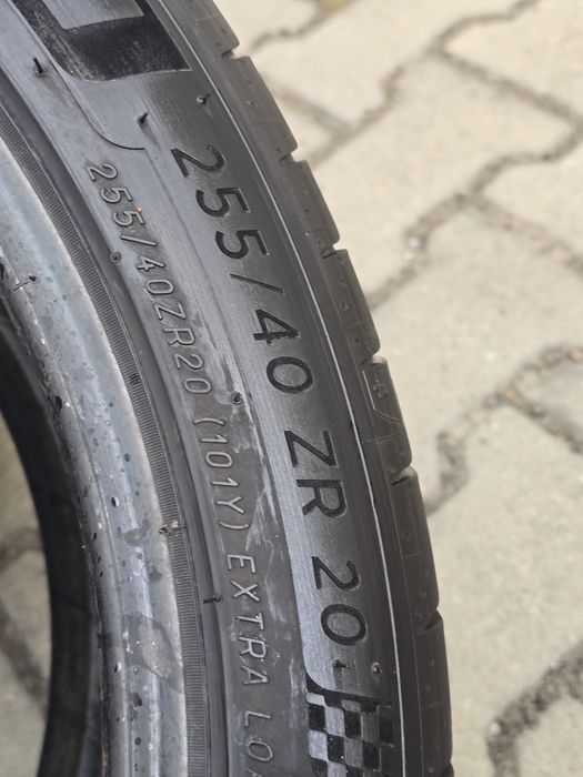 255 40 20 Michelin