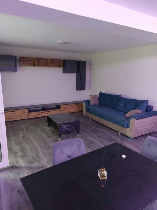 Ofer spre inchiriere apartament cu 3 camere zona Minulescu