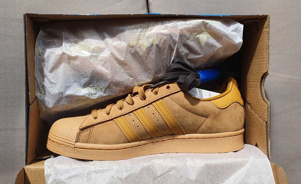 Оригинални мъжки обувки ADIDAS SUPERSTAR размери EU 40,42