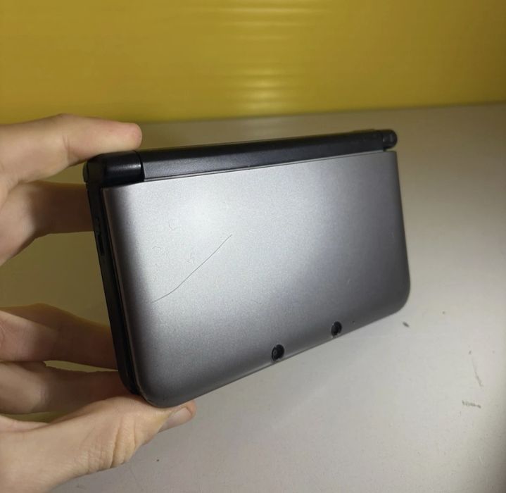 Nintendo 3ds xl modat 1500 jocuri