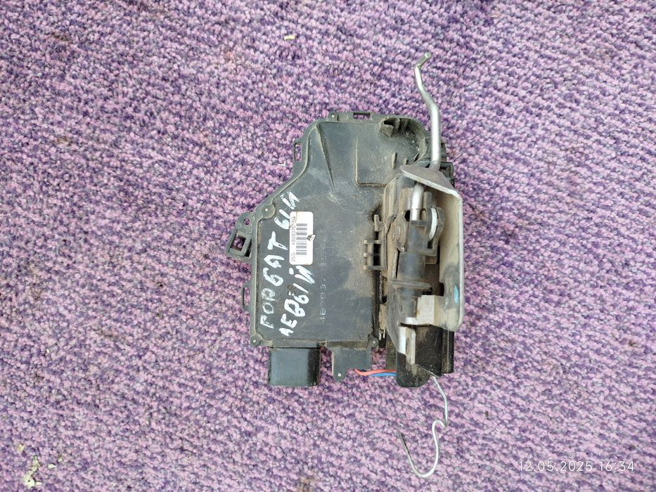 Продам Дверной замок