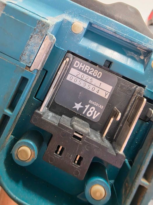Makita DHR280 Ciocan rotopercutor