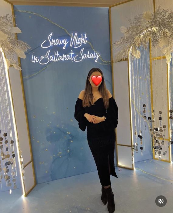 Продам Черное велюровое платье