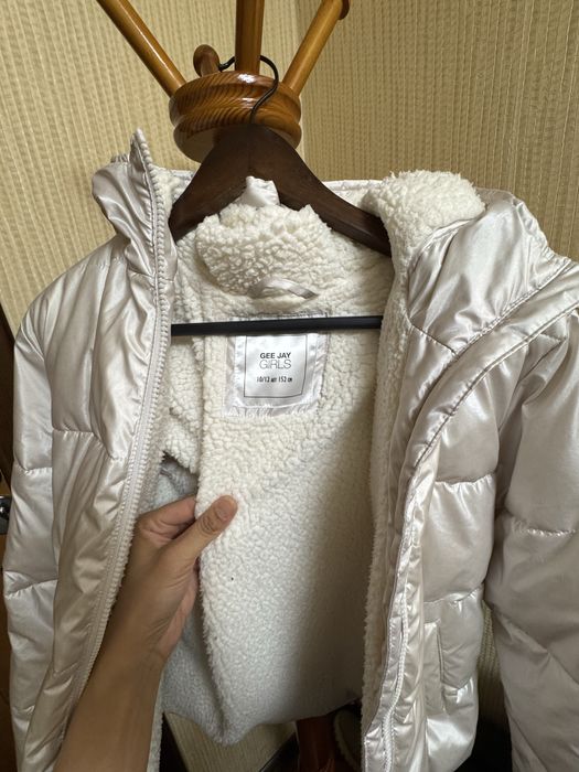 Куртки на девочку 10-13 лет