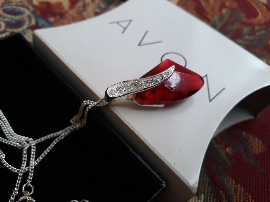 Страхотно ново Колие и обици с рубин