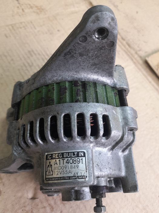 Генератор Мицубиши Ланцер