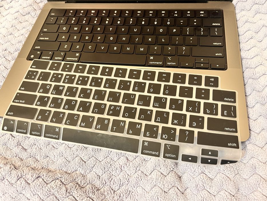 Macbook pro 14 m2 pro