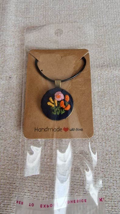 Pandantiv broderie, handmade