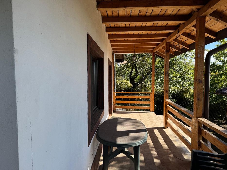 Casa de vacanta ( 1 ora de Bucuresti - acces A3 & A7 )- Breaza - Buzau