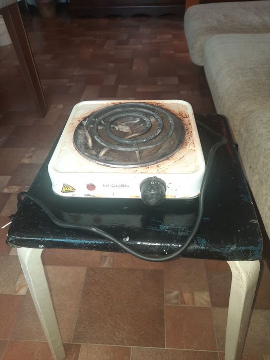 Продам настольную плиту