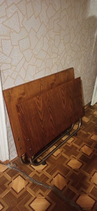 Продам кровать панцерная сетка деревянные спинки