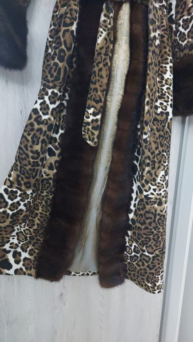 Шуба соболь норка с капюшоном  леопард