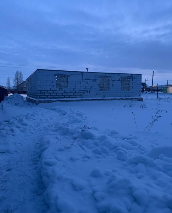 Продается недостроенный дом