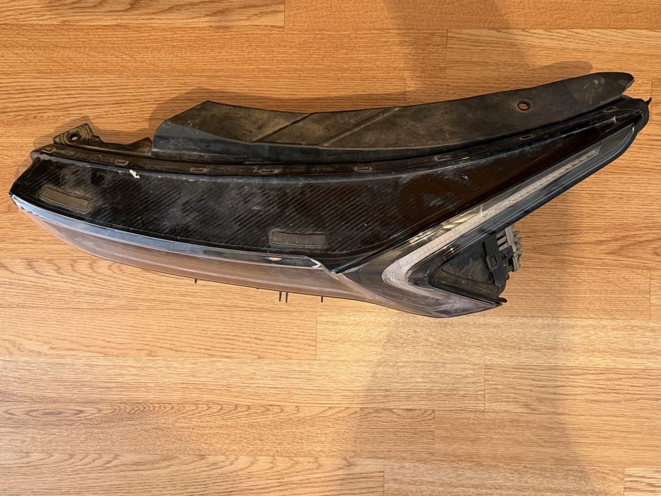 Продам фару от киа к5
