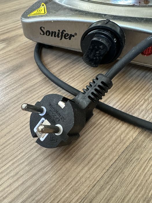 Электроплитка б/у рабочая