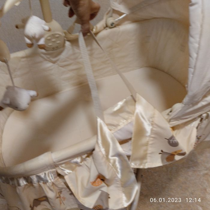 Продам люльку качалку.