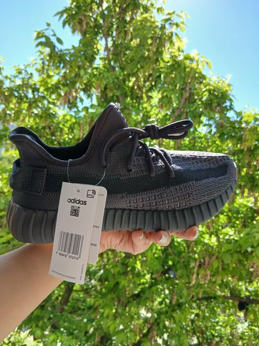 Adidasi Yeezy marime 36-46