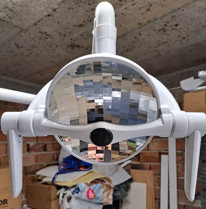 Стоматологична машина с карт