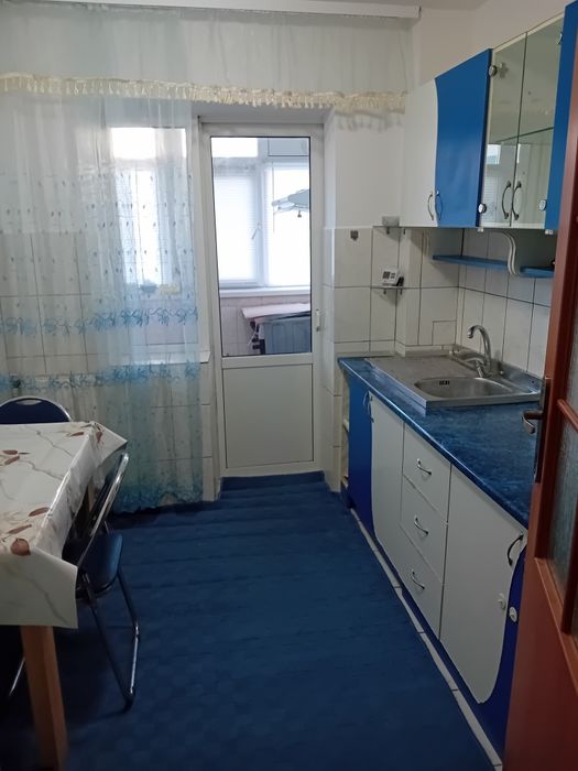 Inchiriere apartament cu 3 camere