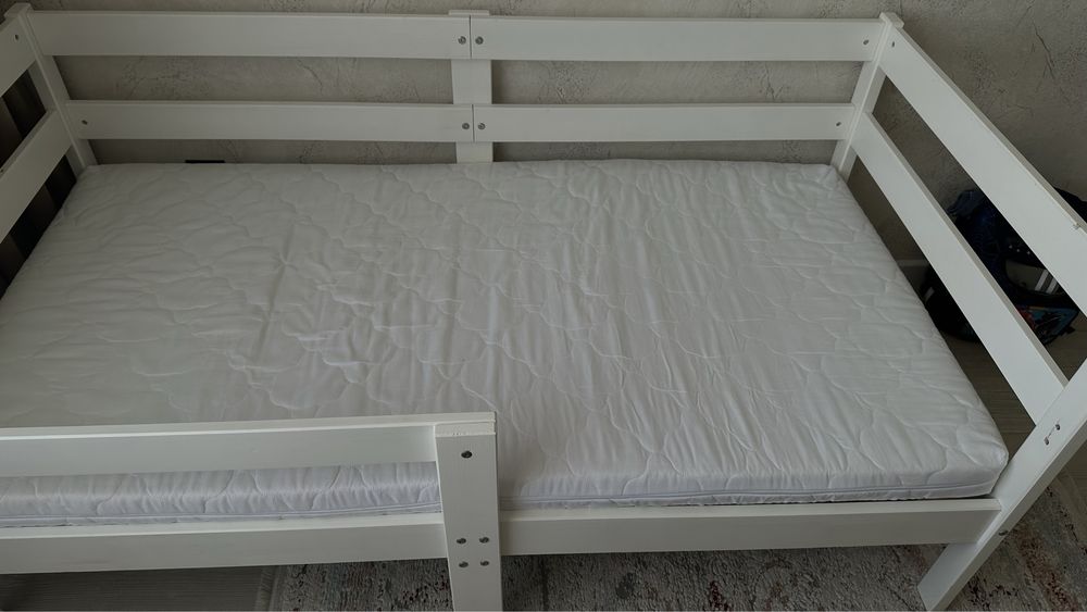 Срочно продам кровать