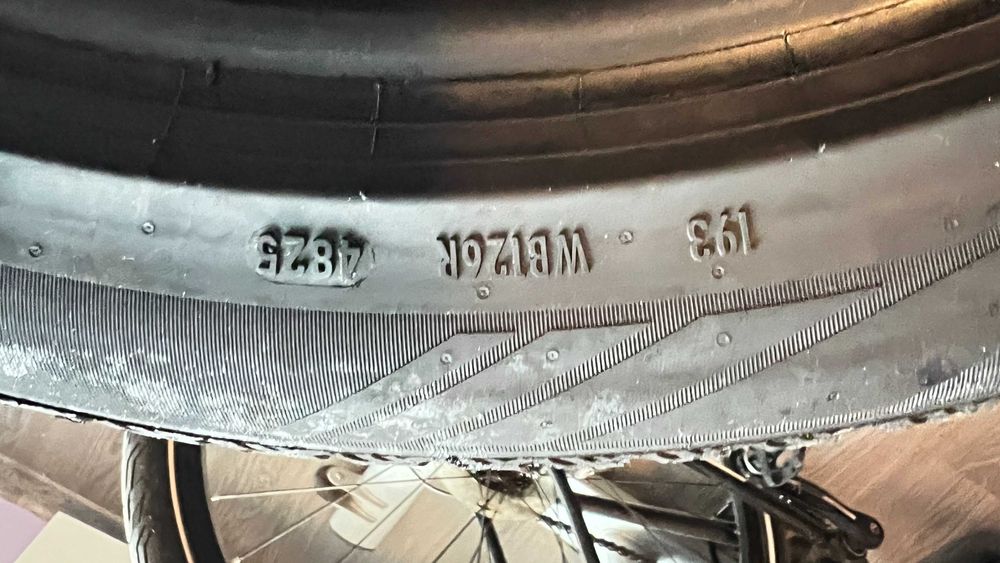 Всесезонни Гуми Pirelli Cintuarto Allseason SF3 235/45 r18