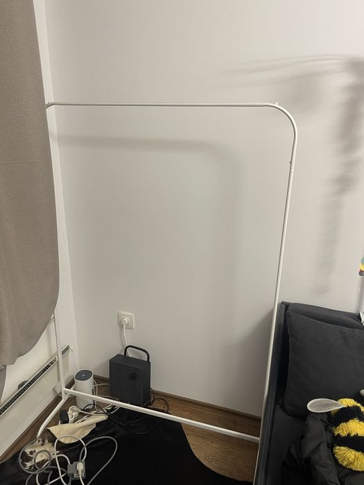 Стойка за дрехи MULIG