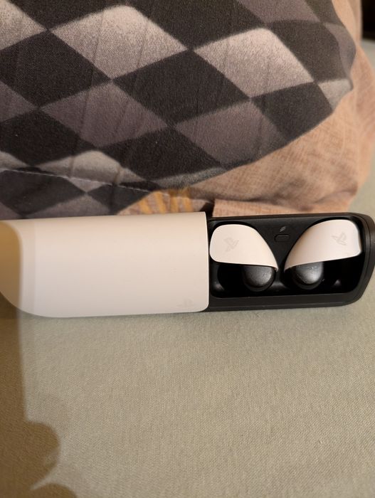 Vând căști Sony Pulse Explore pentru PS5