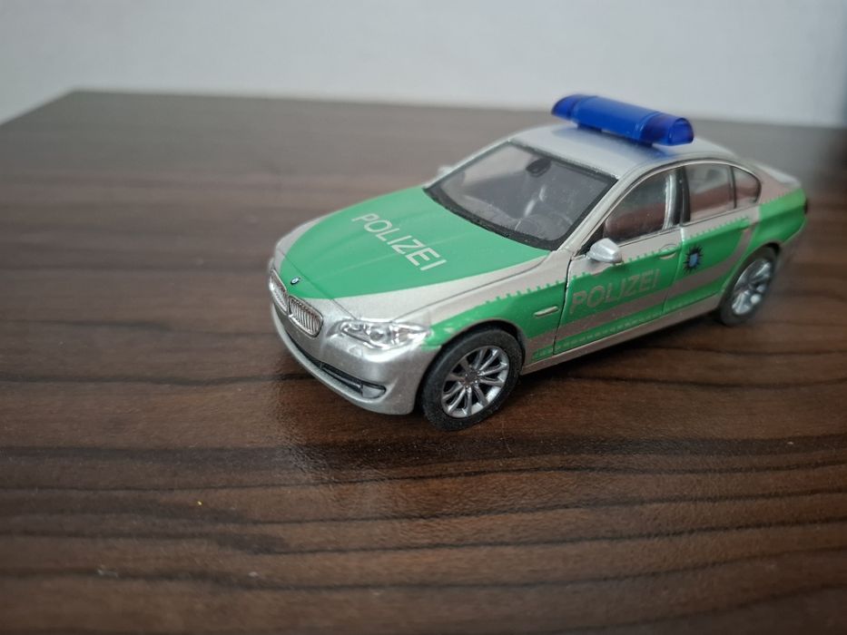 Метални колички .