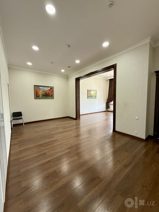 Arenda Ofis Sebzor Golden Hause ( O’zimniki - Своя )
