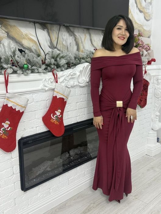 Элегантное вечернее платье