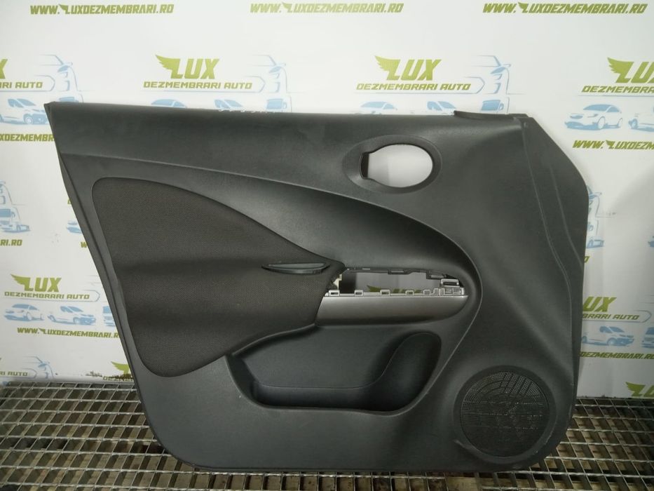Fata de usa stanga fata Nissan Juke YF15 (2010 - 2014)