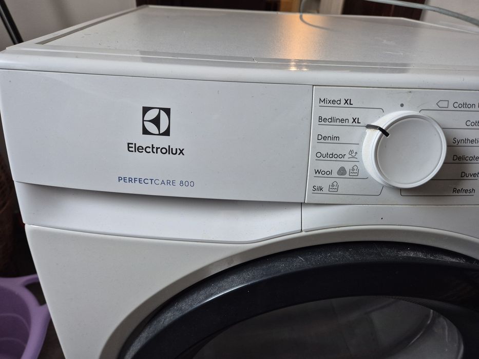 Uscător de rufe Electrolux PerfectCare 800