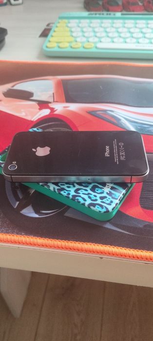 iPhone 4S 32GB iOS 6.1.3 Black