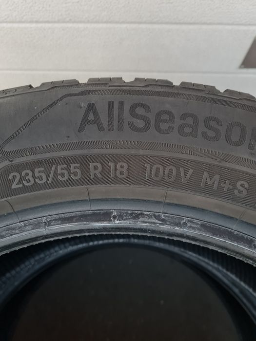 Всесезонни гуми 2 броя UNIROYAL AllSeasonExpert2 235 55 R18 дот 1922